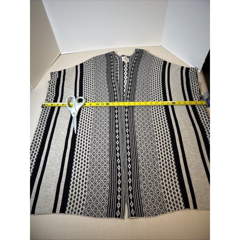 St John’s Bay Aztec 1x Open Sweater Duster Cardigan Boho Western Cowgirl - Picture 11 of 14